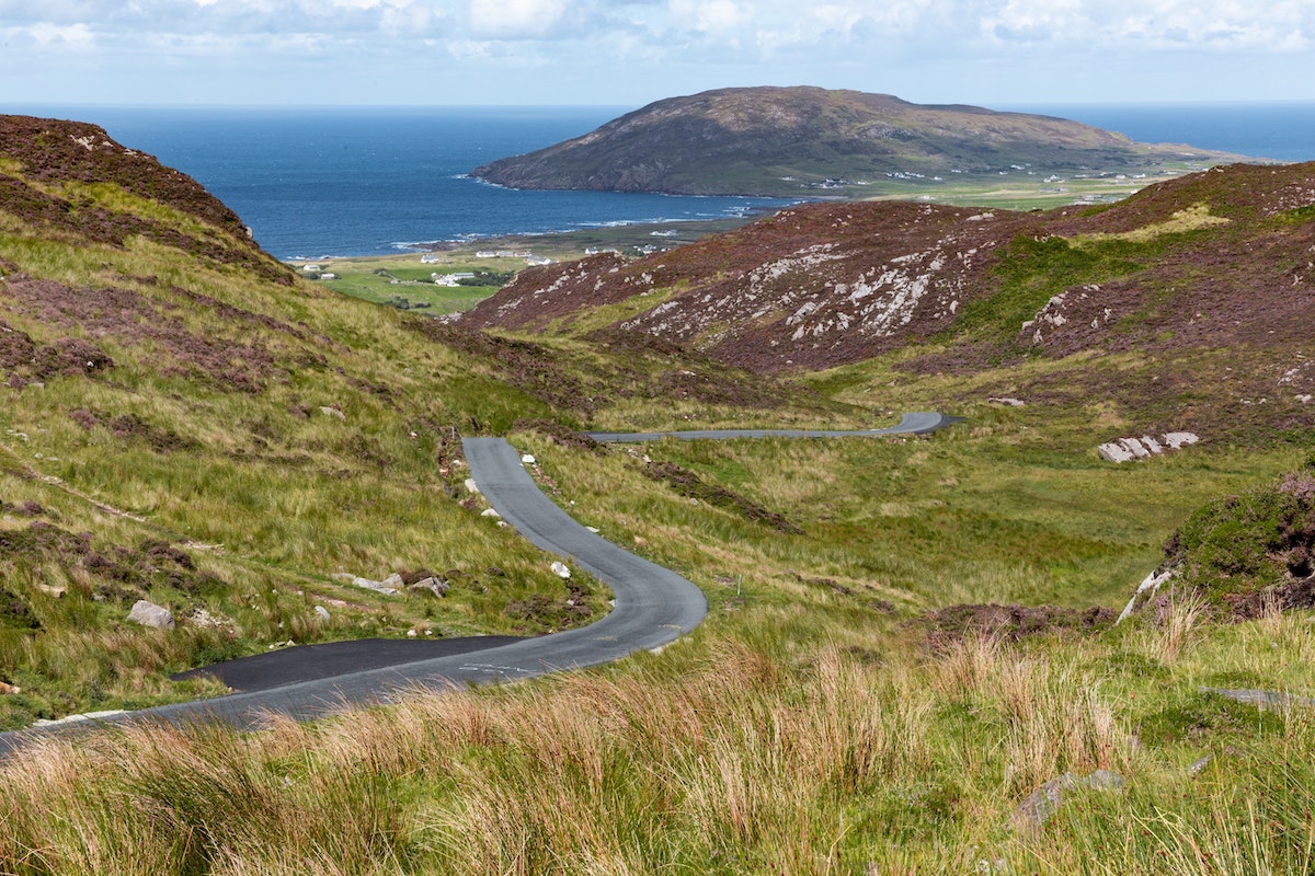 5 Classic Road Trips Across the U.K. and Ireland