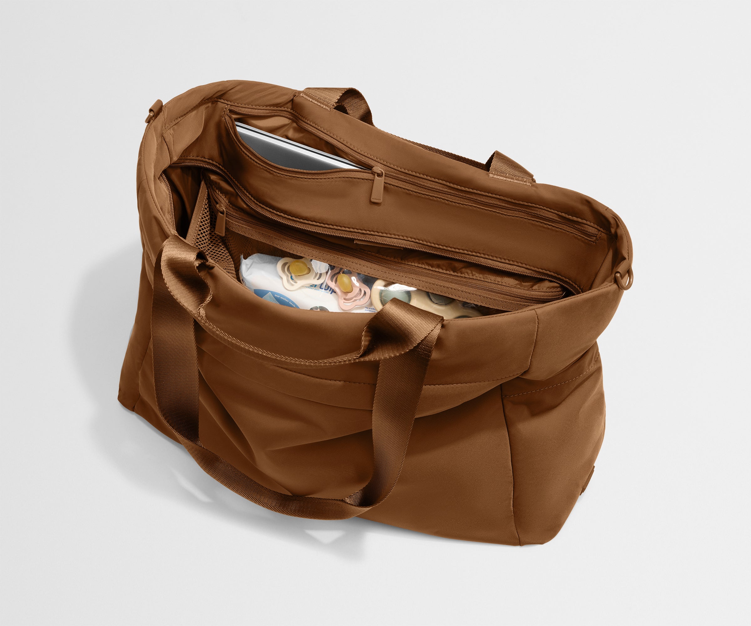 Featherlight Diaper Tote in Amaro Brown