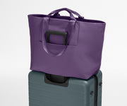 Person holding a Large Featherlight Tote in Arctic Blue