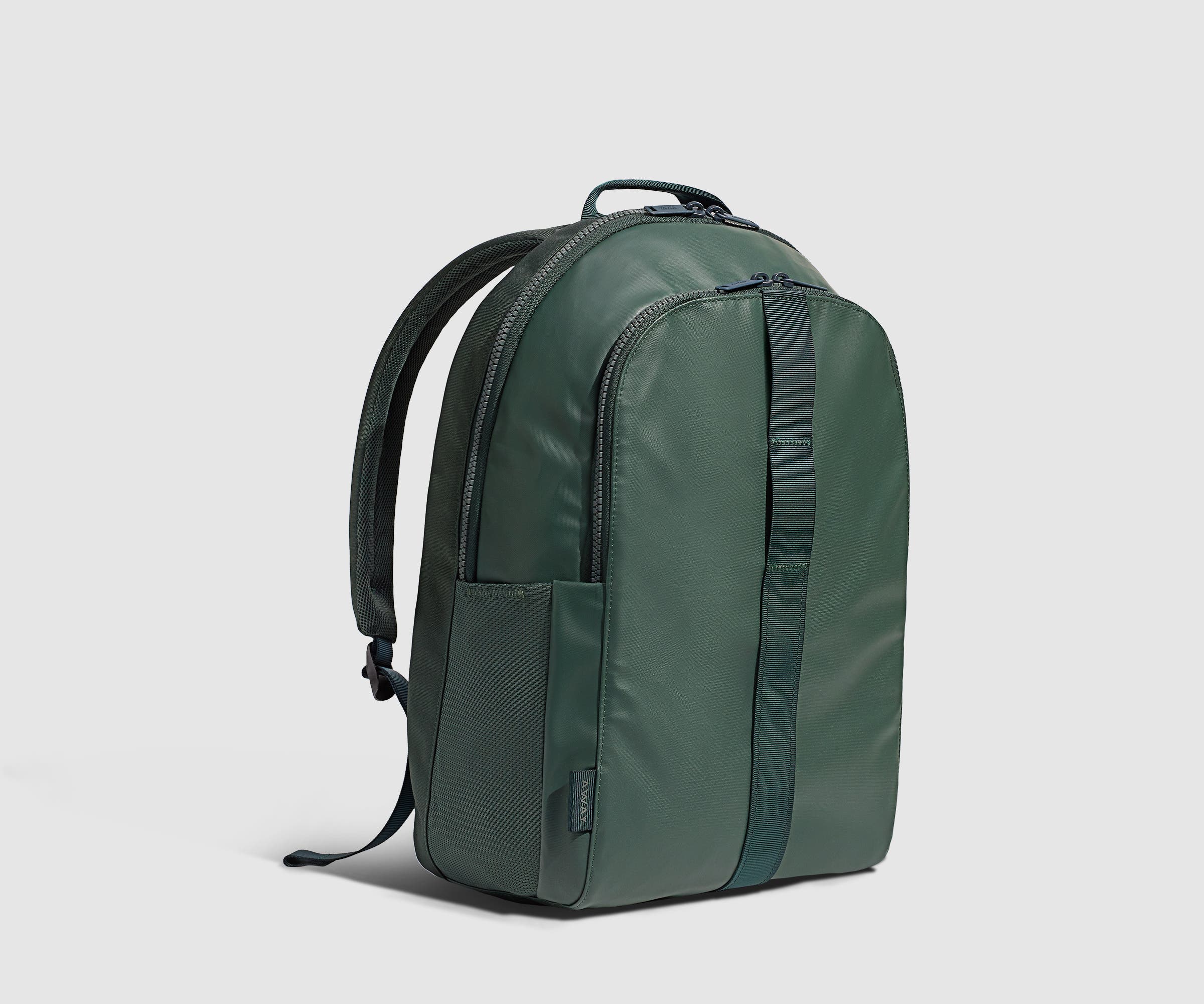 Angled view of the Active Backpack 26L