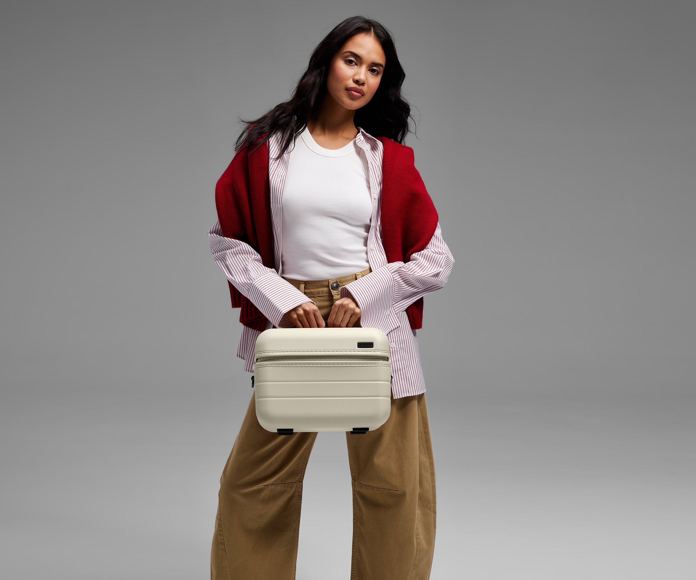 The Train Case in Salt White