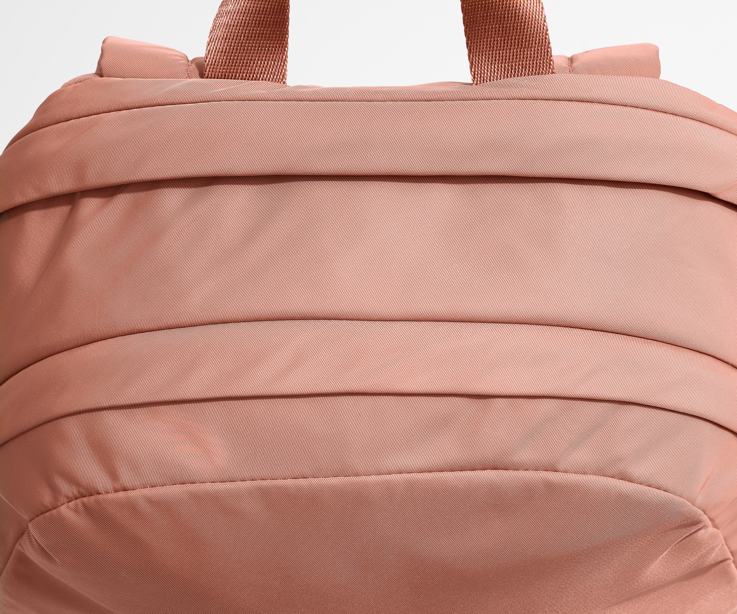 Detailed view of the Featherlight material