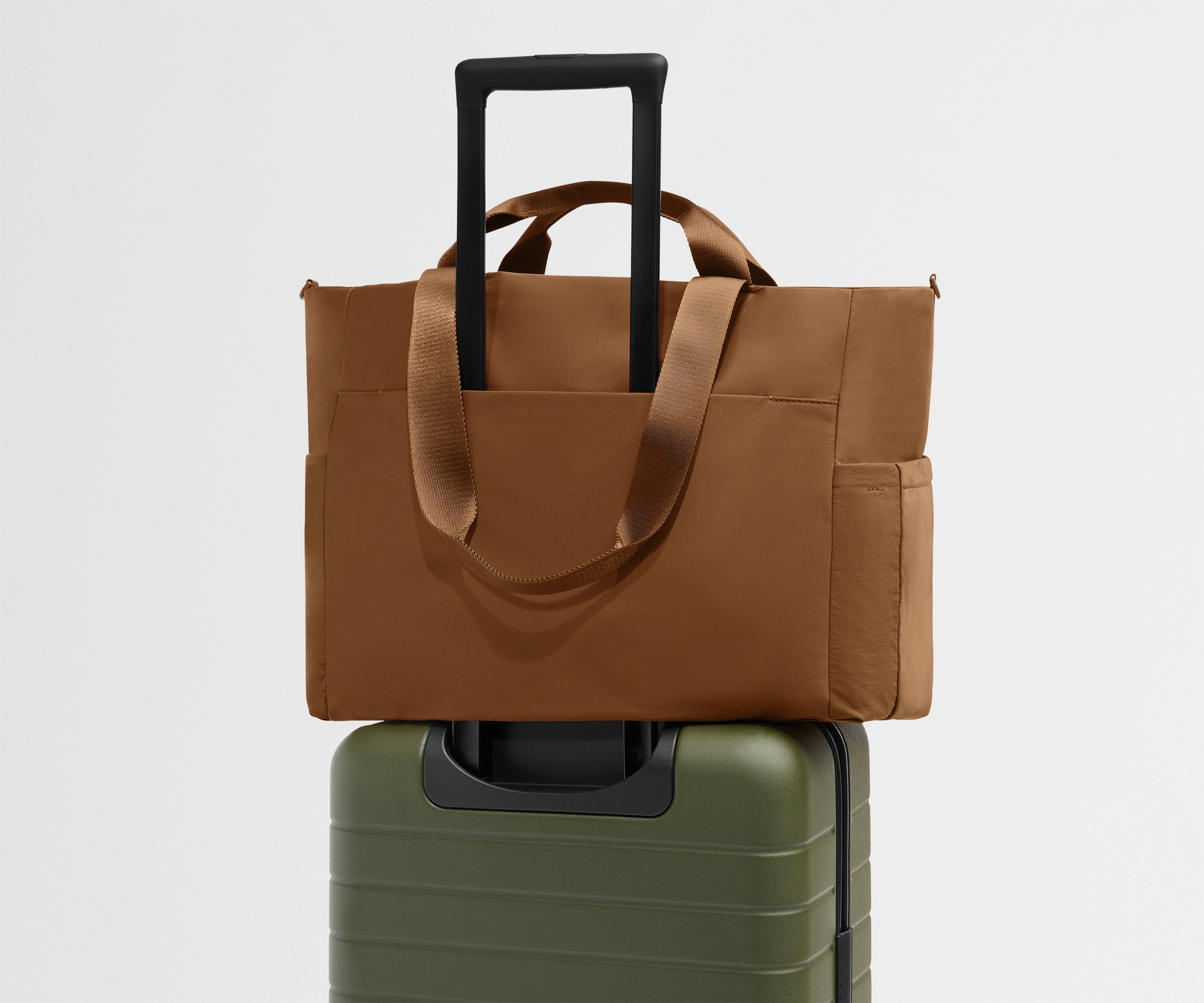 Featherlight Diaper Tote in Amaro Brown