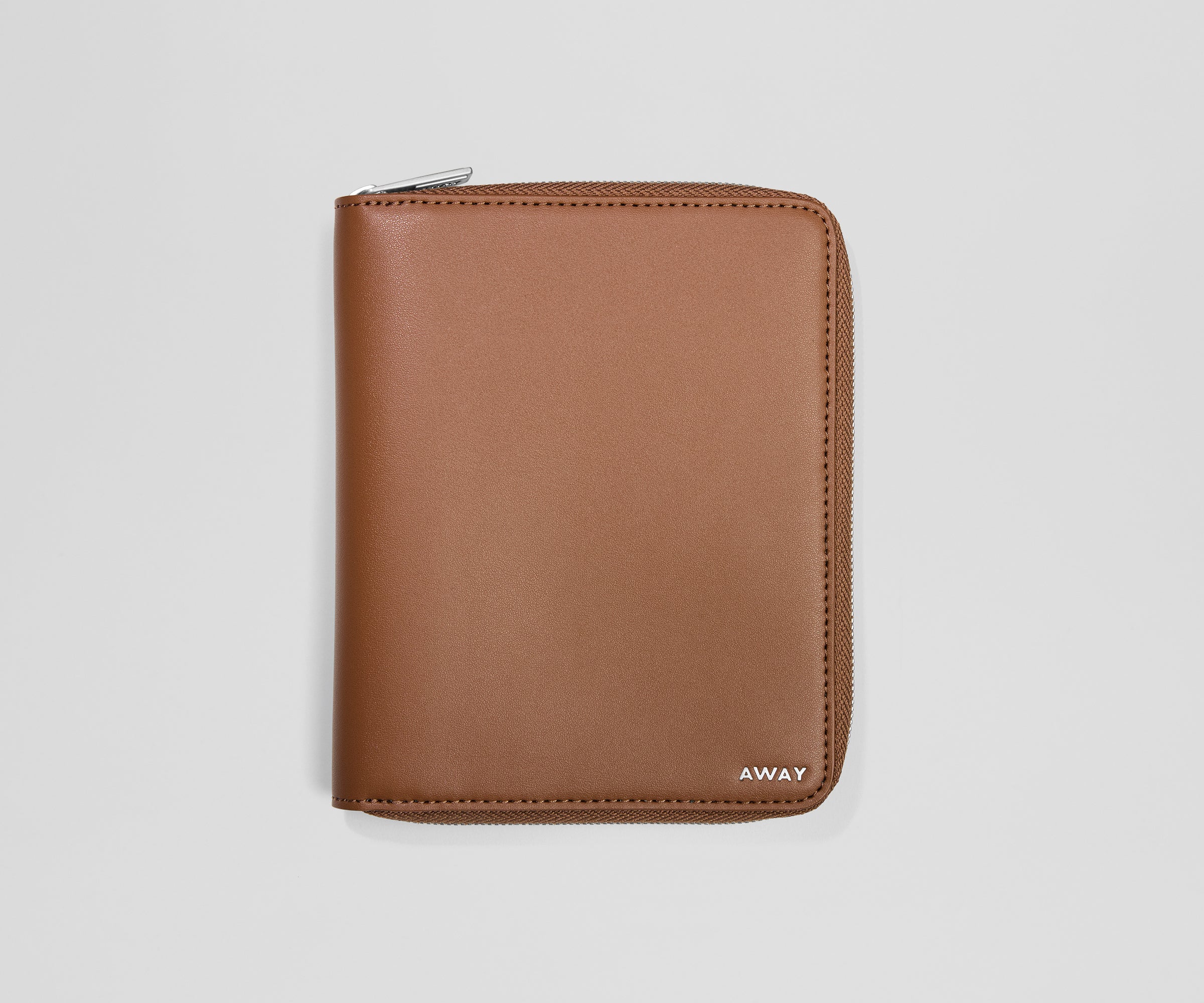 Travel Wallet in Saddle Brown