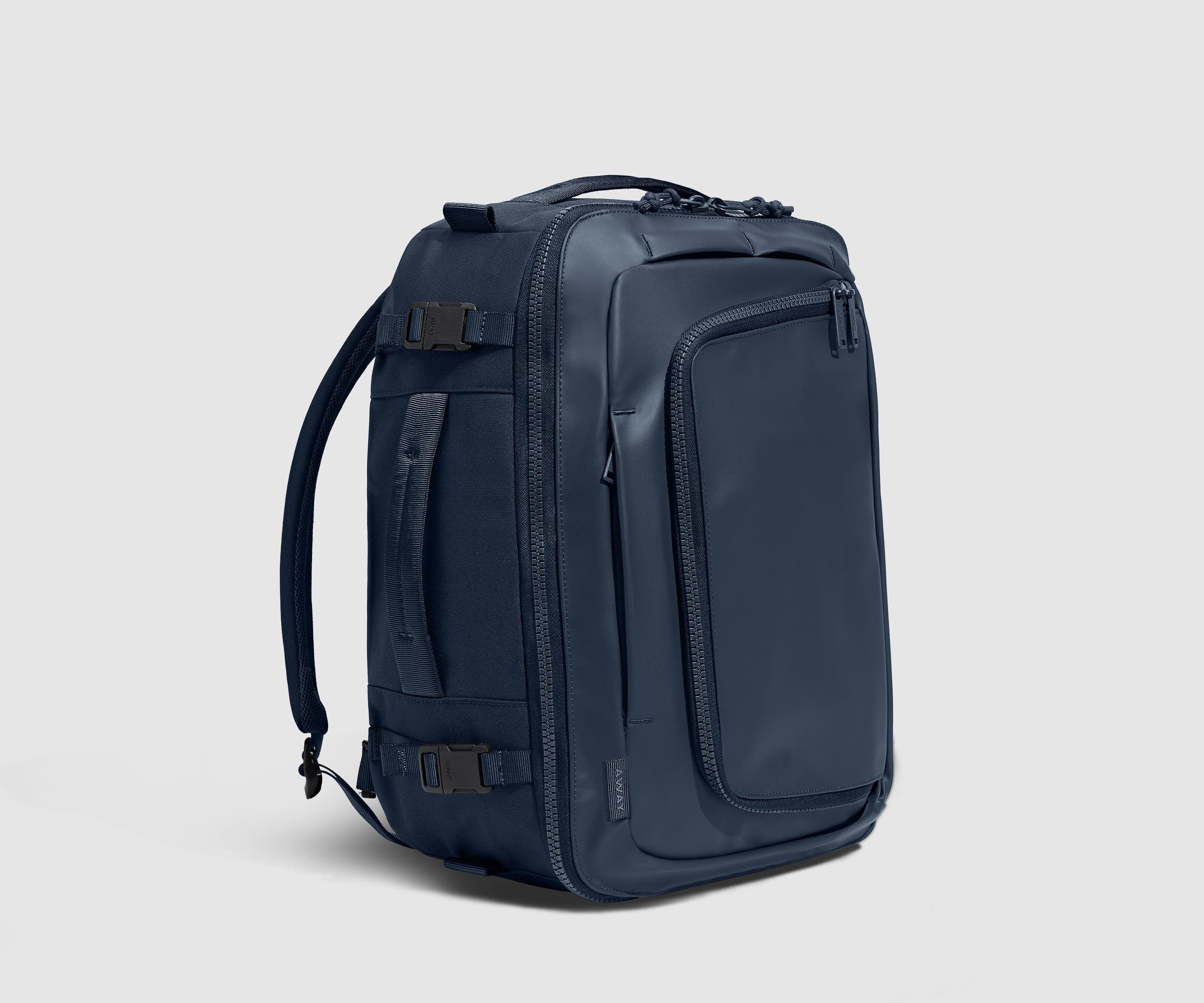 The Outdoor Convertible Backpack 25L | Navy Blue