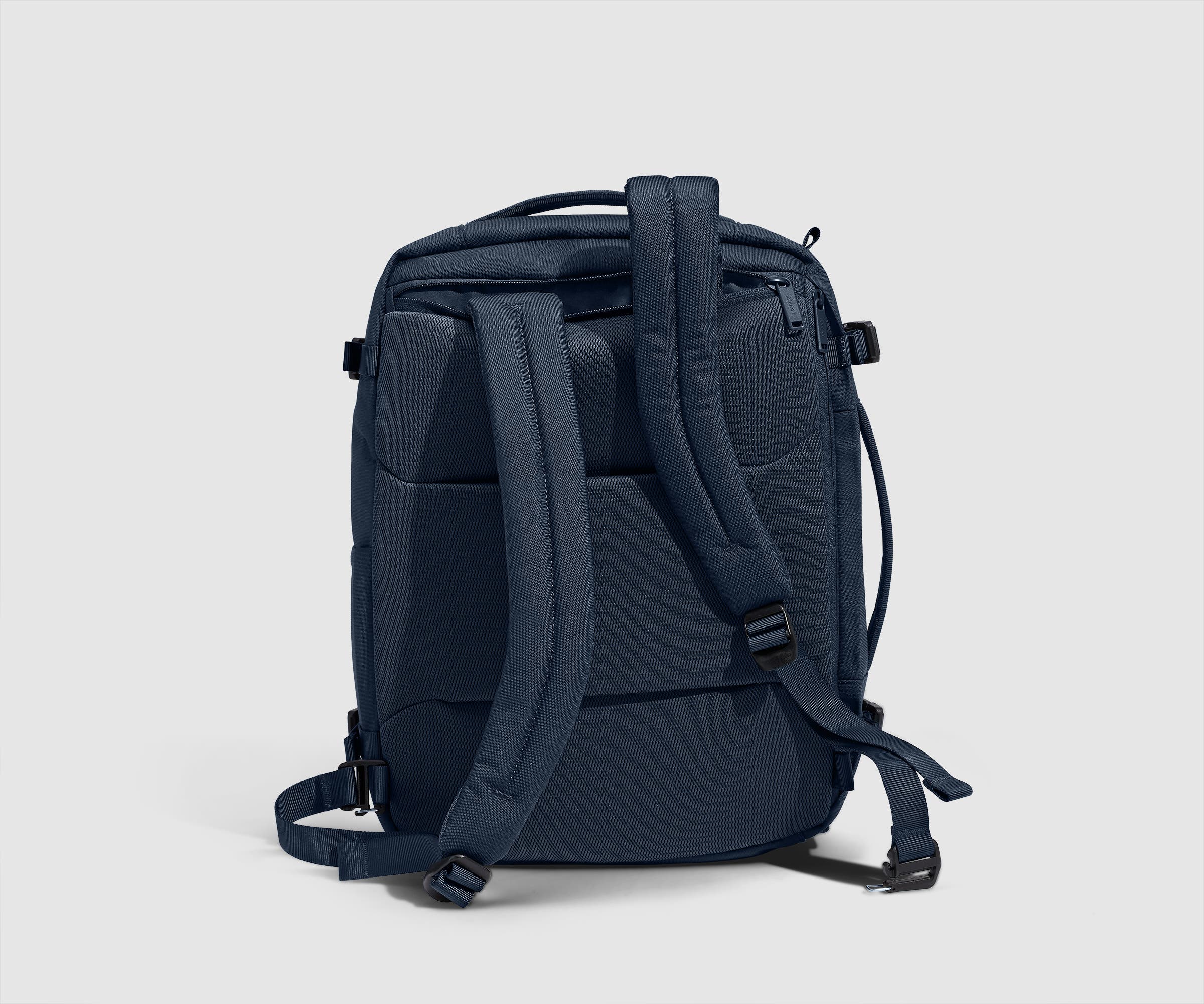 The Outdoor Convertible Backpack 25L | Navy Blue