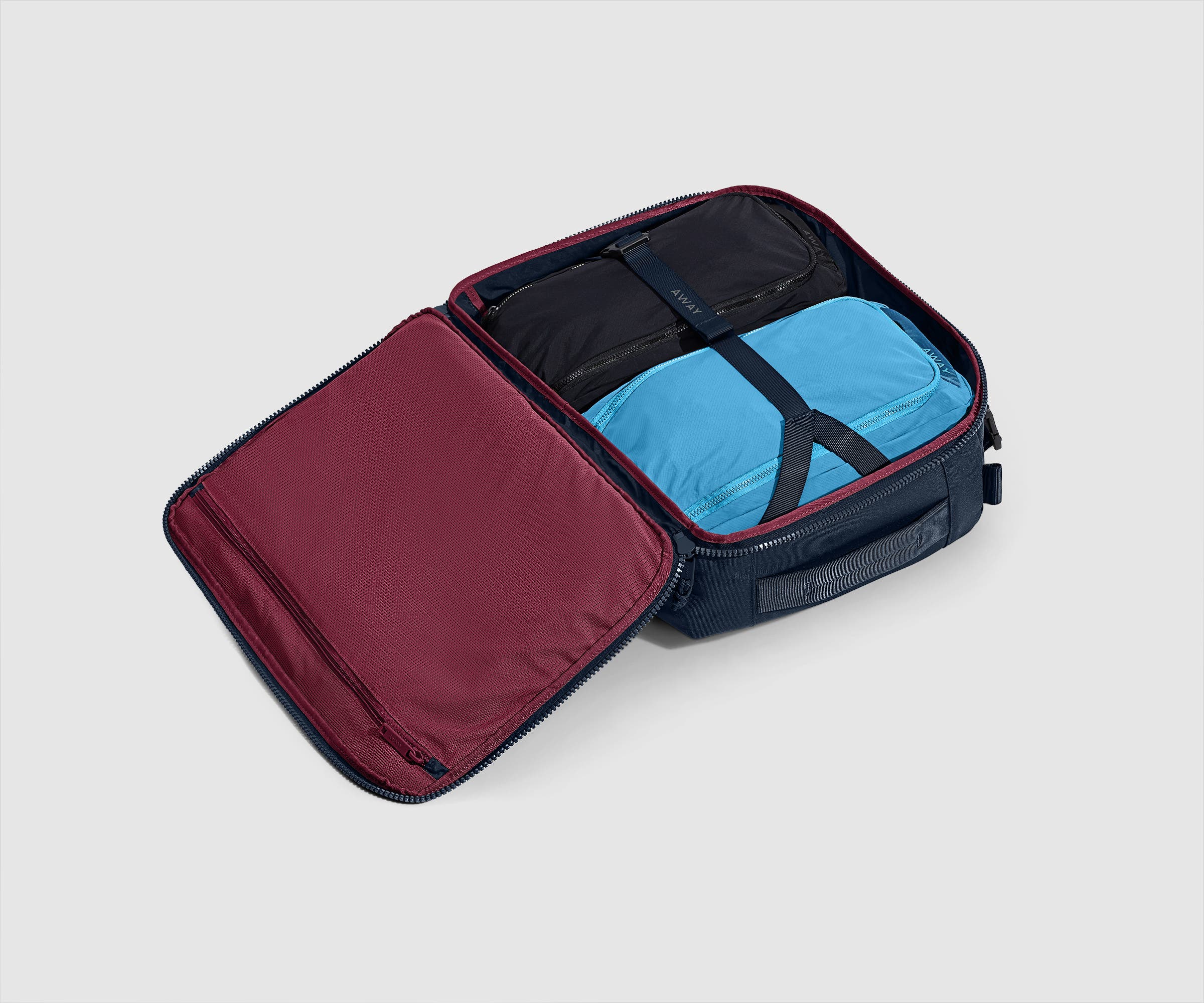 The Outdoor Convertible Backpack 25L | Navy Blue