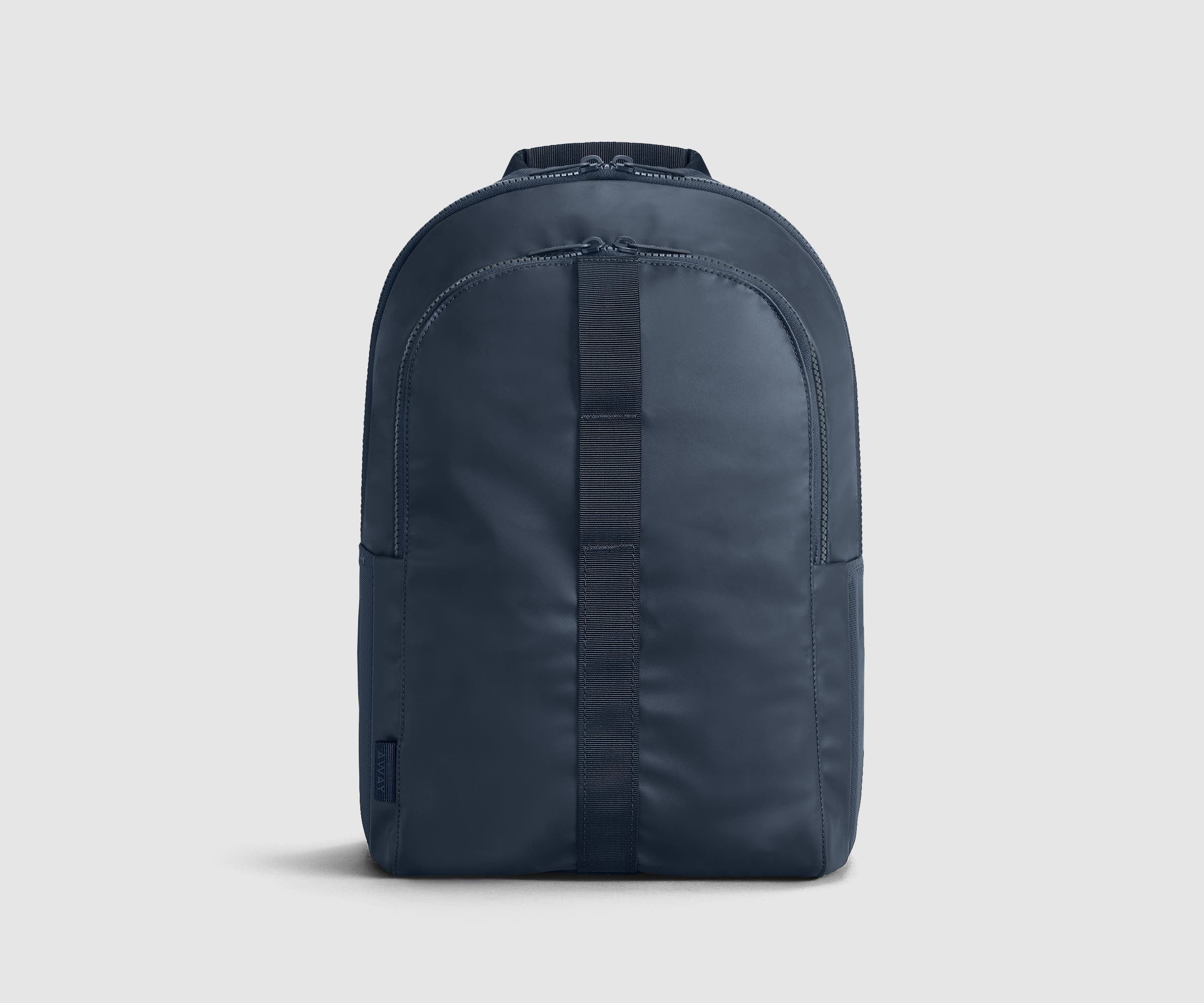 Front view of the Active Backpack 26L and the front webbing loops