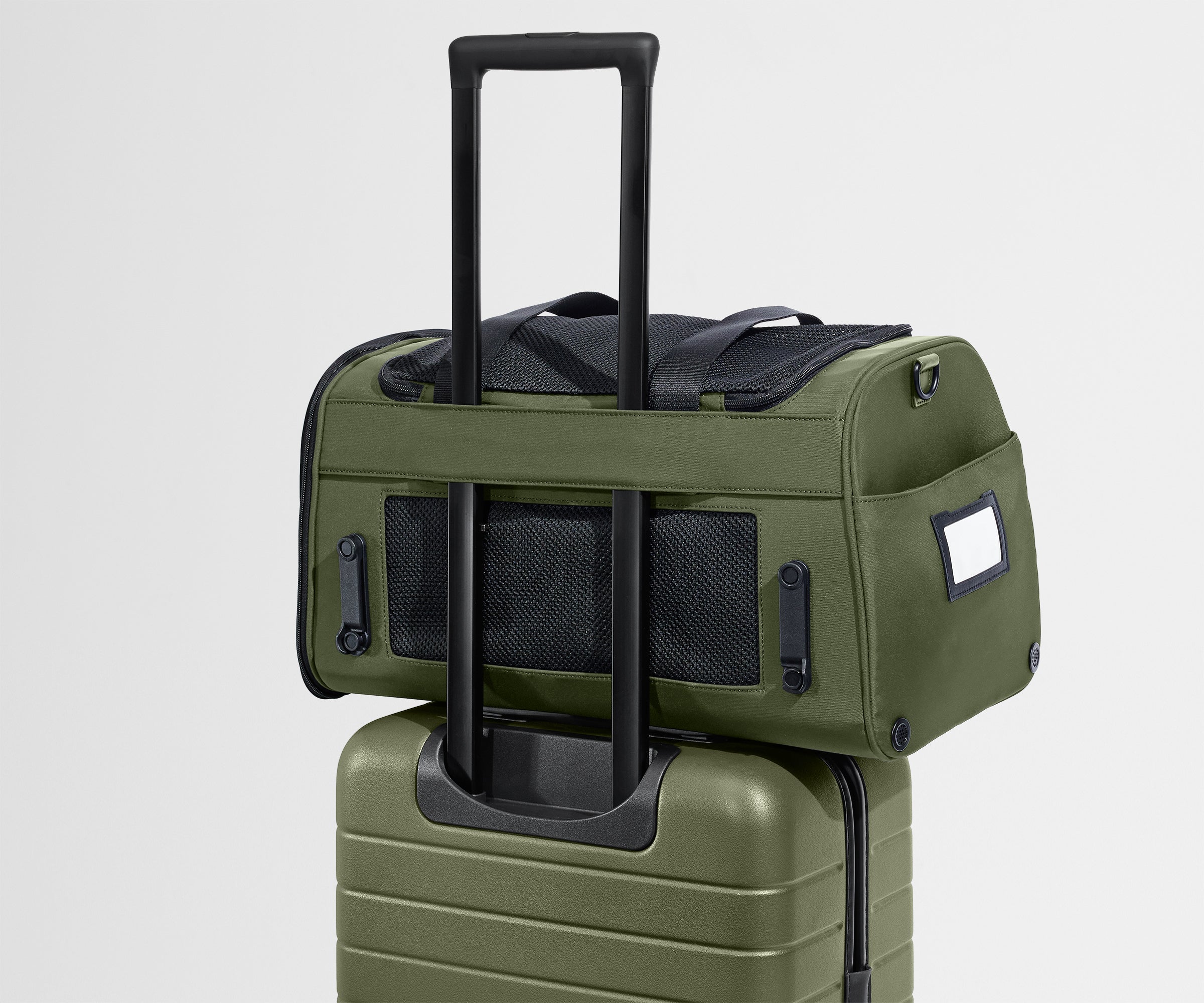 The Pet Carrier in Olive Green