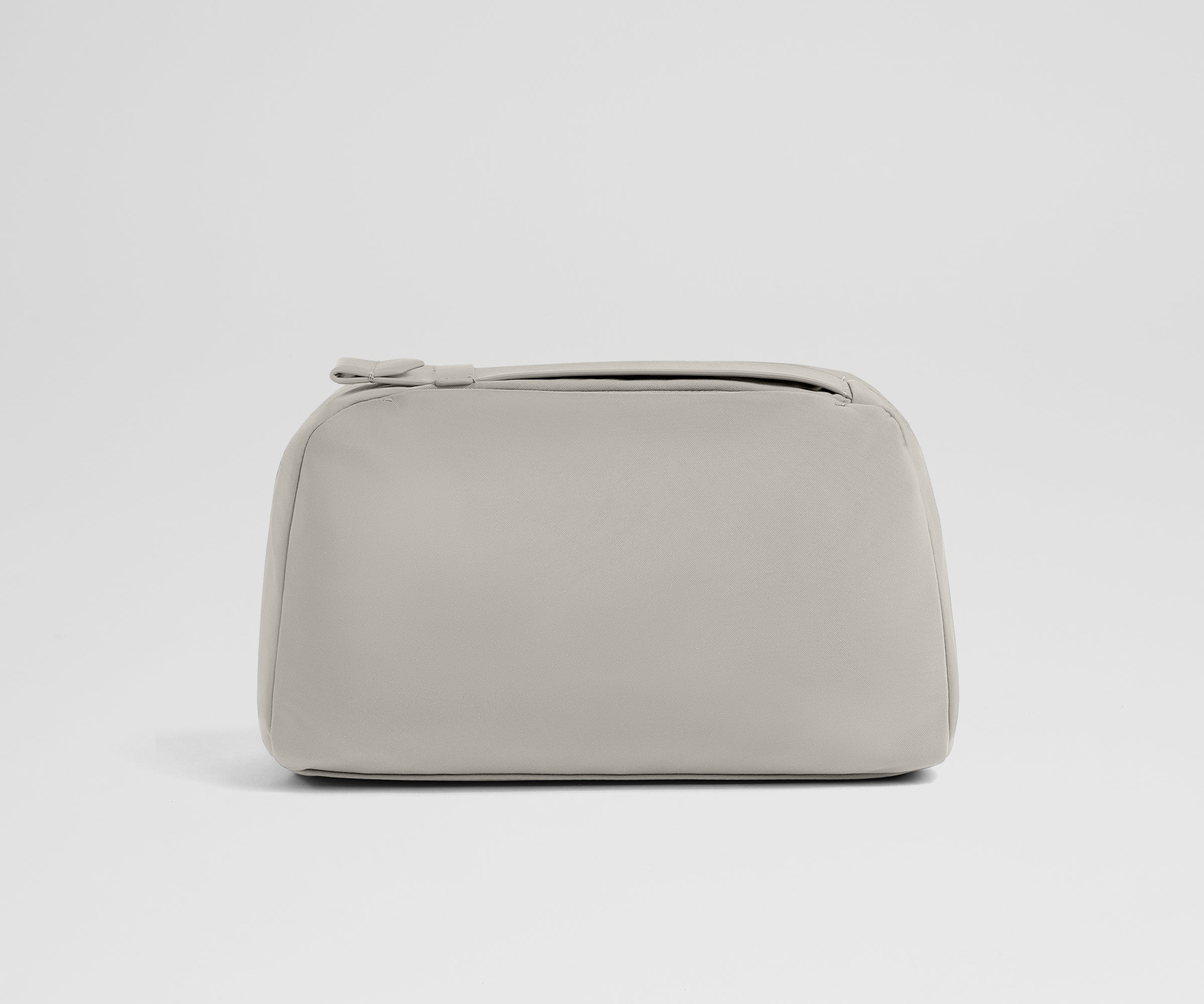 Large Toiletry Bag in Cloud Gray